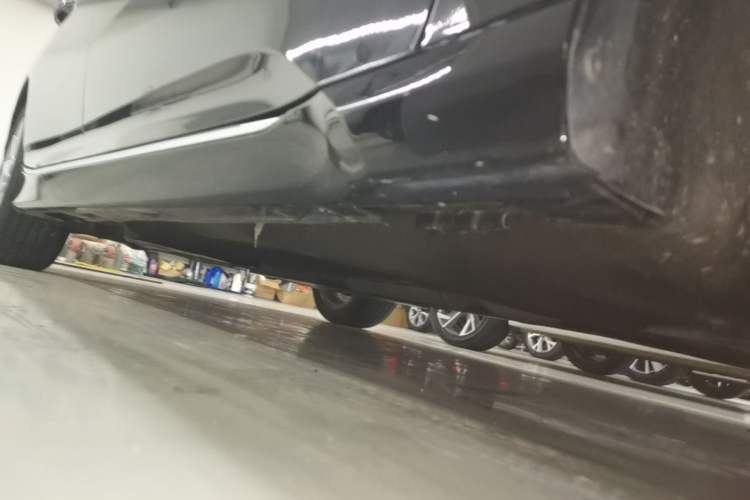 Used Honda Accord 2022 260TURBO Luxury Edition Right Side Sill