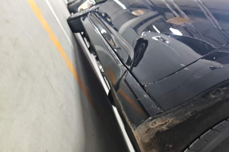 Used Honda Accord 2022 260TURBO Luxury Edition Right Side Sill