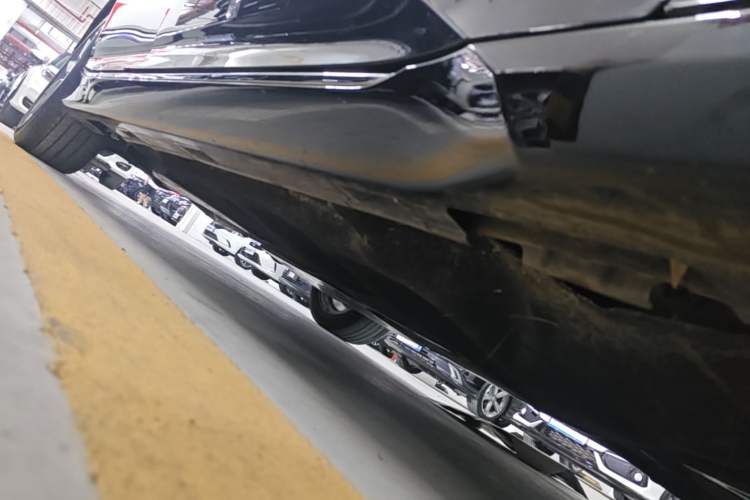 Used Honda Accord 2022 260TURBO Luxury Edition Right Side Sill
