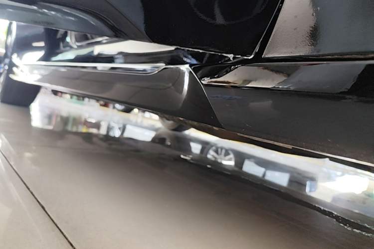 Used Honda Accord 2022 260TURBO Phantom Night · Prestige Edition Right Side Sill