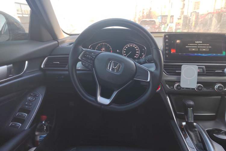 Used Honda Accord 2022 260TURBO Luxury Edition Steering Wheel