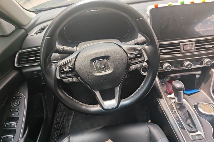 Used Honda Accord 2022 260TURBO Phantom Night · Prestige Edition Steering Wheel