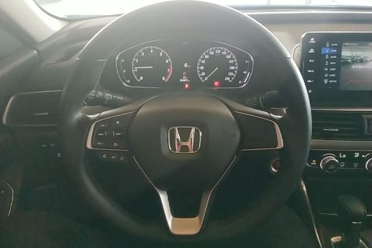 Used Honda Accord 2022 260TURBO Luxury Edition Steering Wheel