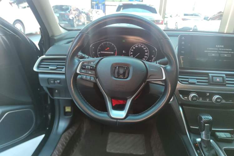 Used Honda Accord 2022 260TURBO Luxury Edition Steering Wheel