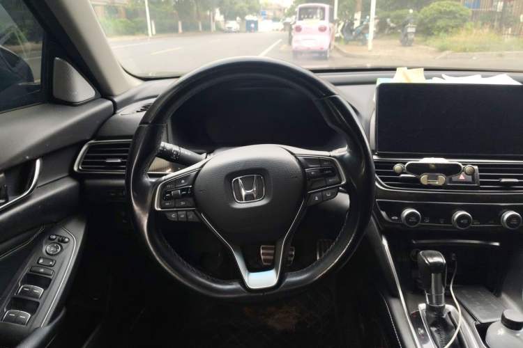 Used Honda Accord 2022 260TURBO Phantom Night · Prestige Edition Steering Wheel