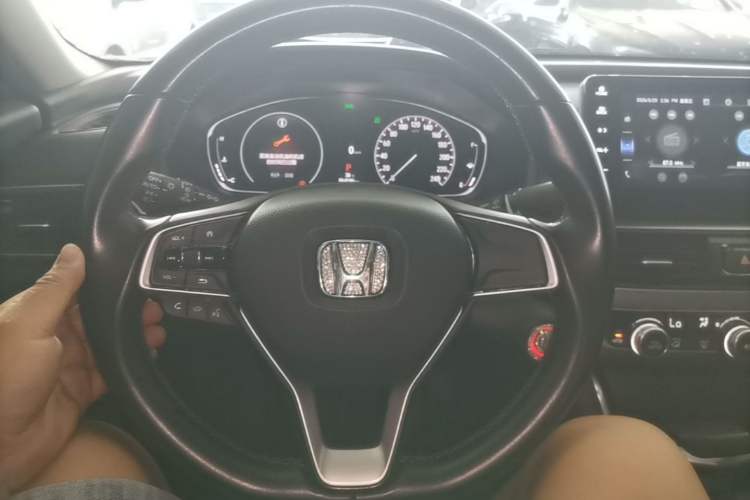 Used Honda Accord 2022 260TURBO Luxury Edition Steering Wheel