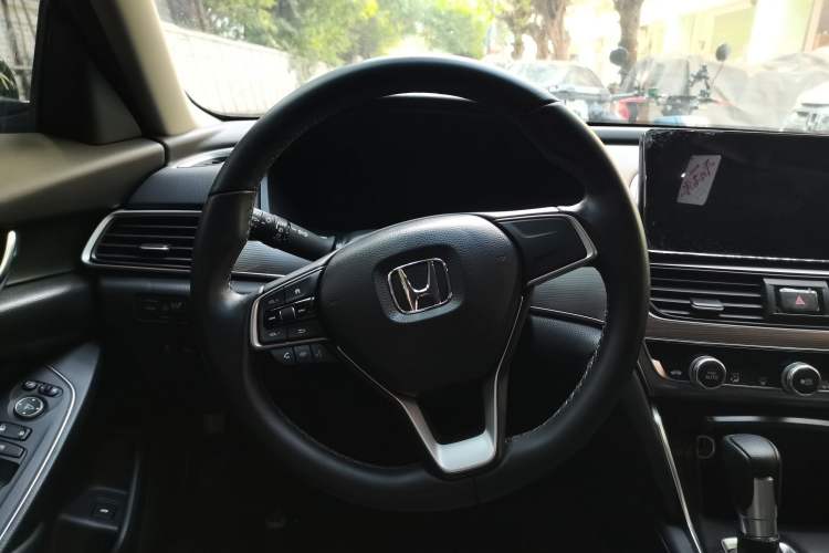 Used Honda Accord 2022 260TURBO Luxury Edition Steering Wheel