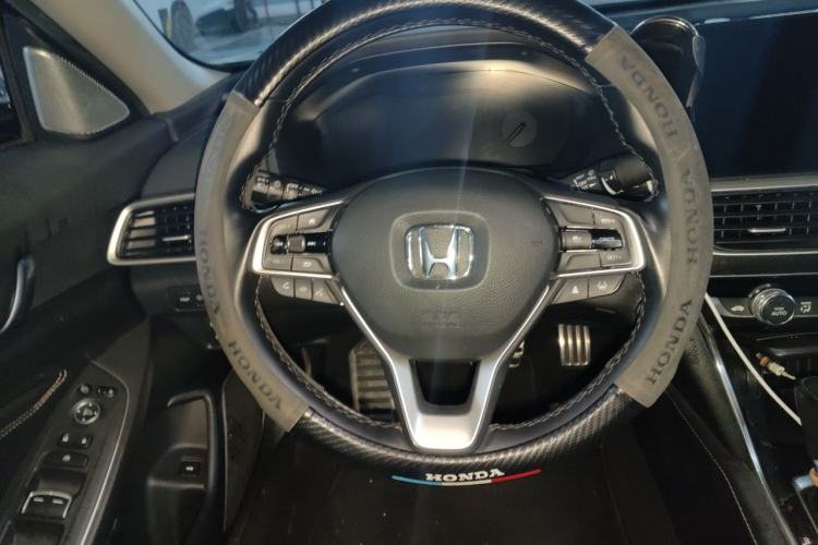 Used Honda Accord 2022 260TURBO Phantom Night · Prestige Edition Steering Wheel