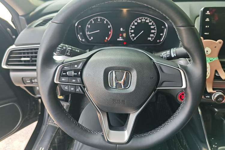 Used Honda Accord 2022 260TURBO Luxury Edition Steering Wheel