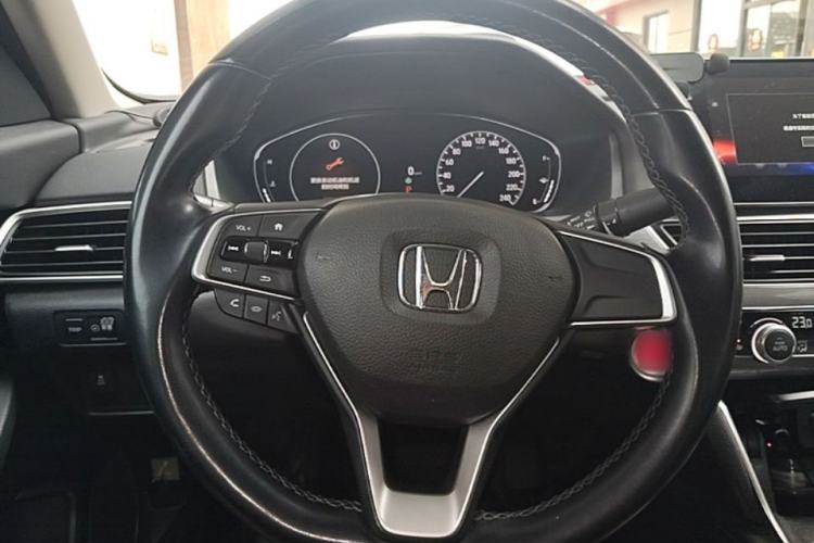 Used Honda Accord 2022 260TURBO Luxury Edition Steering Wheel
