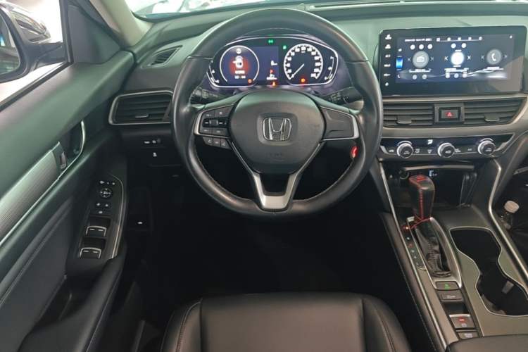 Used Honda Accord 2022 260TURBO Luxury Edition Steering Wheel