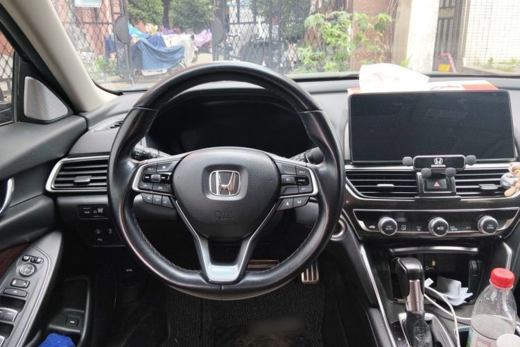 Used Honda Accord 2022 260TURBO Phantom Night · Prestige Edition Steering Wheel