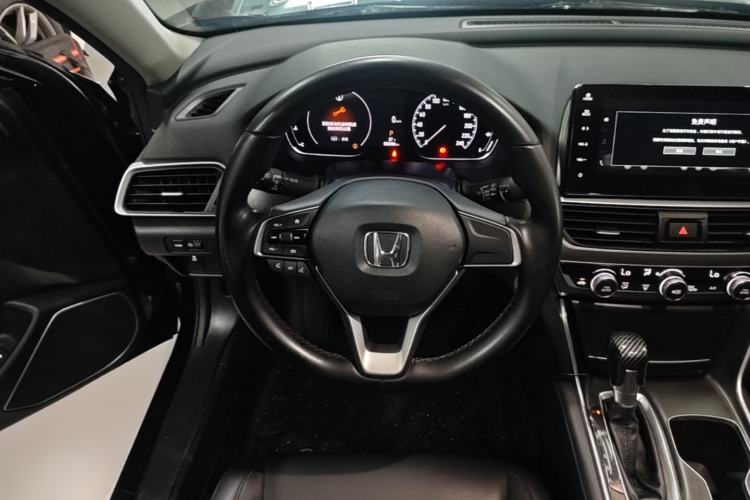 Used Honda Accord 2022 260TURBO Luxury Edition Steering Wheel