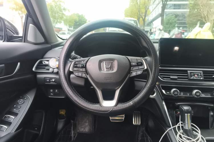 Used Honda Accord 2022 260TURBO Phantom Night · Prestige Edition Steering Wheel