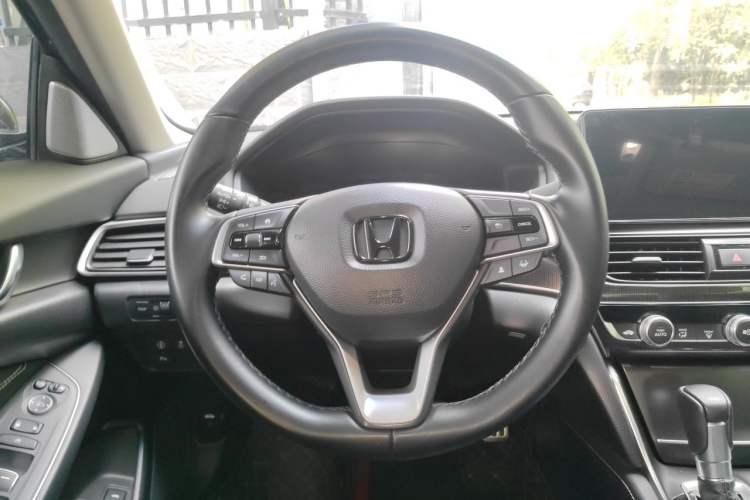 Used Honda Accord 2022 260TURBO Phantom Night · Prestige Edition Steering Wheel