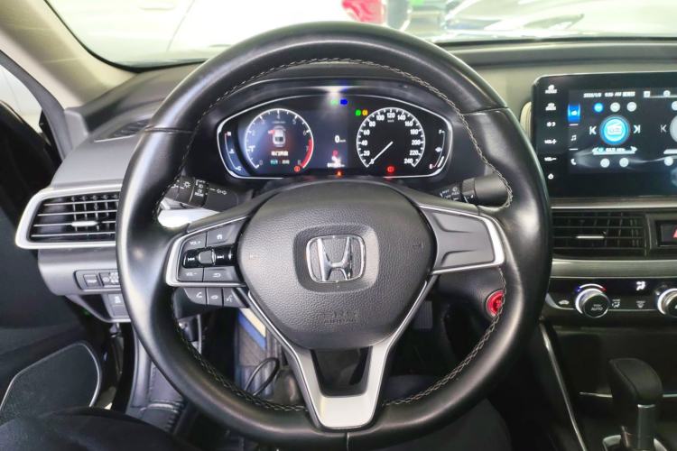 Used Honda Accord 2022 260TURBO Luxury Edition Steering Wheel