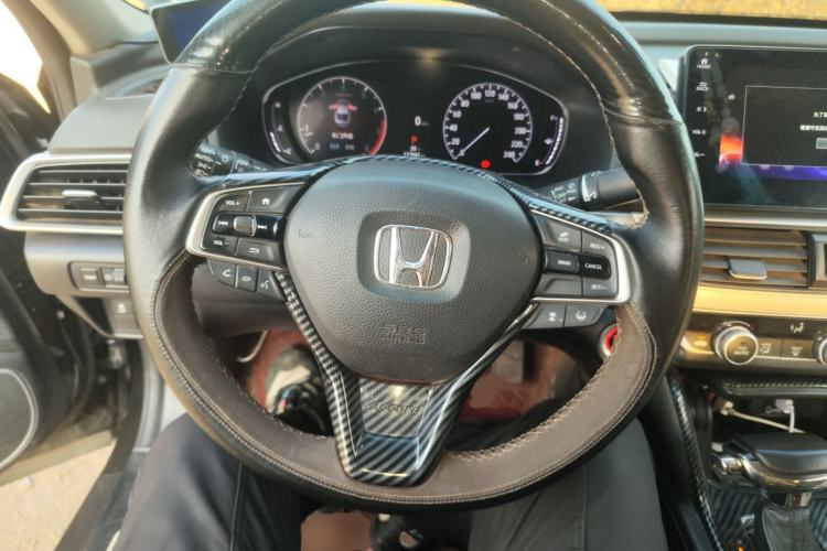 Used Honda Accord 2022 260TURBO Luxury Edition Steering Wheel