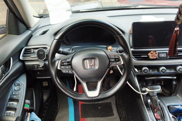 Used Honda Accord 2022 260TURBO Luxury Edition Steering Wheel