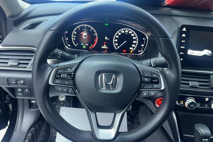 Used Honda Accord 2022 260TURBO Phantom Night · Prestige Edition Steering Wheel