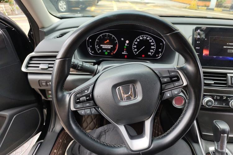 Used Honda Accord 2022 260TURBO Phantom Night · Prestige Edition Steering Wheel