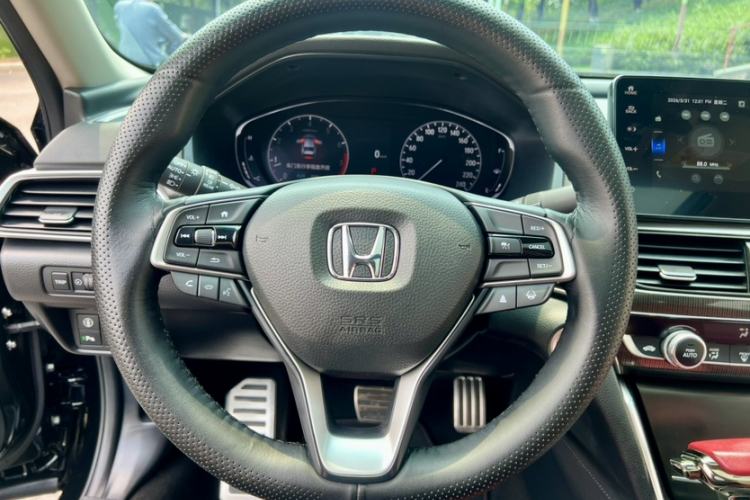 Used Honda Accord 2022 260TURBO Phantom Night · Prestige Edition Steering Wheel