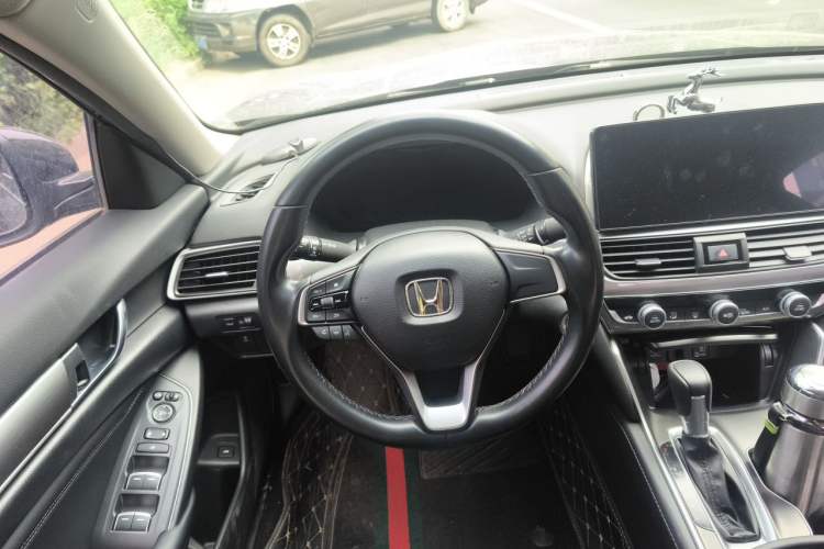 Used Honda Accord 2022 260TURBO Luxury Edition Steering Wheel