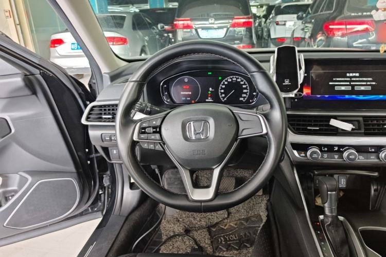 Used Honda Accord 2022 260TURBO Luxury Edition Steering Wheel