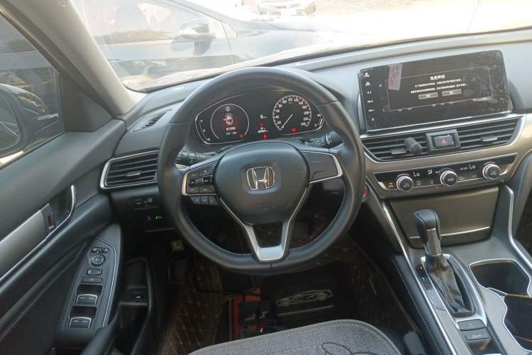 Used Honda Accord 2022 260TURBO Luxury Edition Steering Wheel