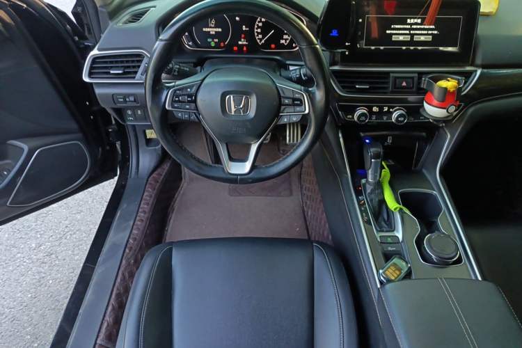 Used Honda Accord 2022 260TURBO Phantom Night · Prestige Edition Steering Wheel