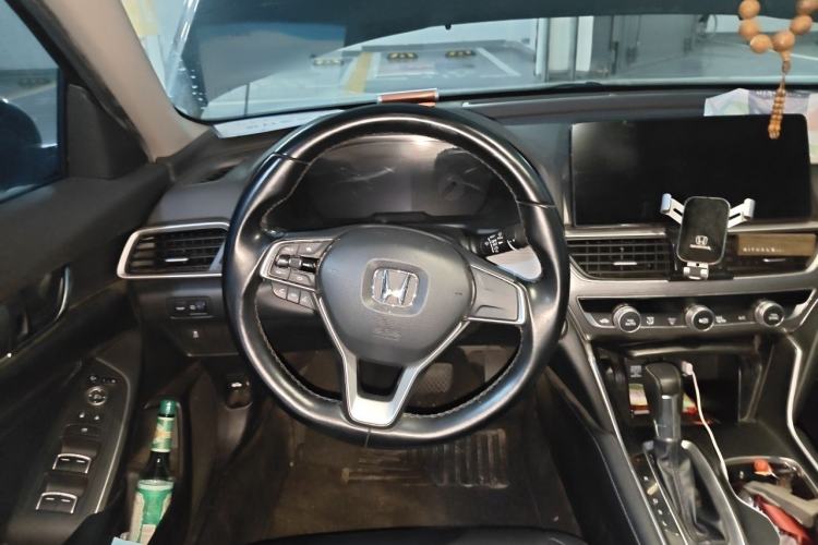 Used Honda Accord 2022 260TURBO Luxury Edition Steering Wheel