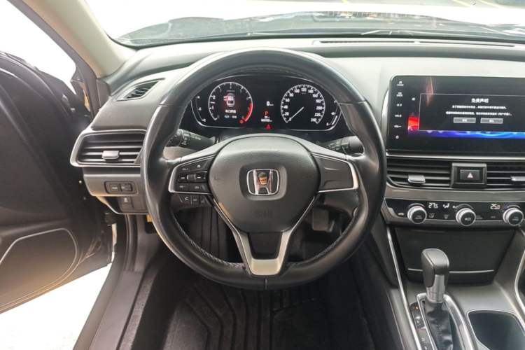 Used Honda Accord 2022 260TURBO Luxury Edition Steering Wheel