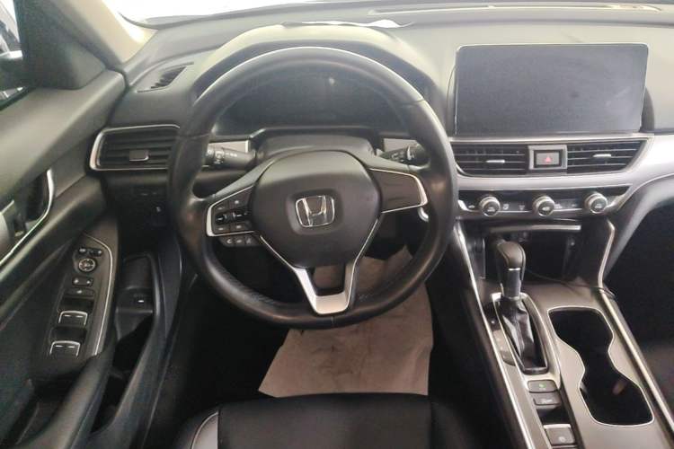 Used Honda Accord 2022 260TURBO Luxury Edition Steering Wheel