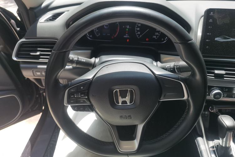 Used Honda Accord 2022 260TURBO Luxury Edition Steering Wheel