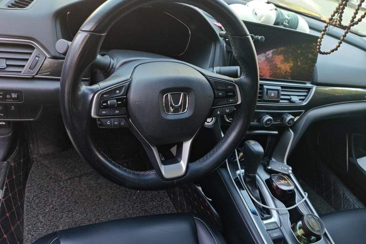 Used Honda Accord 2022 260TURBO Phantom Night · Prestige Edition Steering Wheel