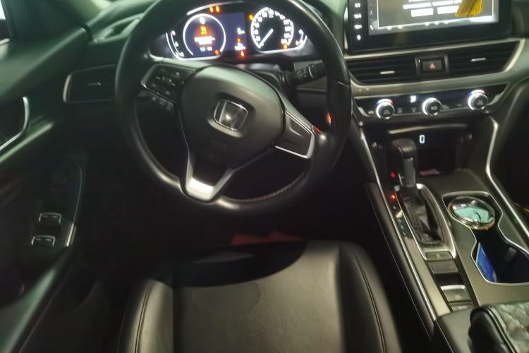 Used Honda Accord 2022 260TURBO Luxury Edition Steering Wheel