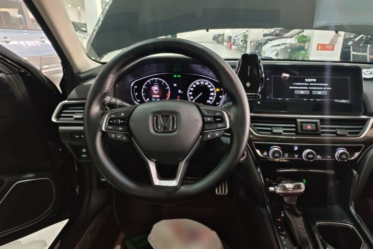 Used Honda Accord 2022 260TURBO Phantom Night · Prestige Edition Steering Wheel