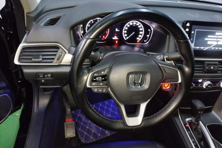 Used Honda Accord 2022 260TURBO Luxury Edition Steering Wheel