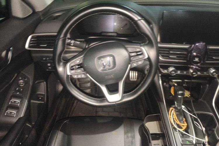 Used Honda Accord 2022 260TURBO Phantom Night · Prestige Edition Steering Wheel