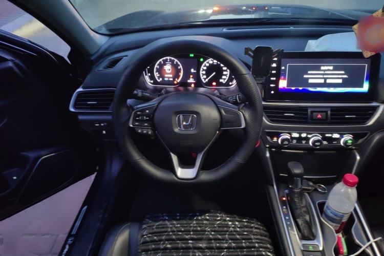 Used Honda Accord 2022 260TURBO Luxury Edition Steering Wheel