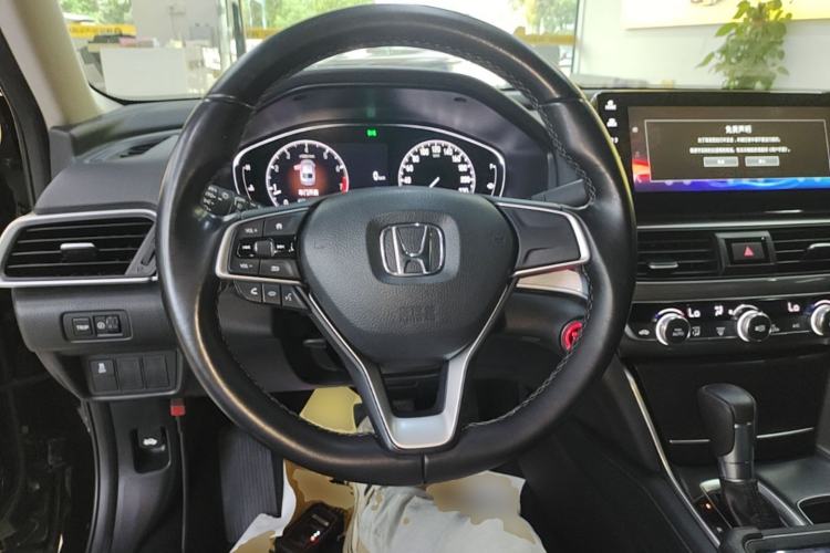 Used Honda Accord 2022 260TURBO Luxury Edition Steering Wheel