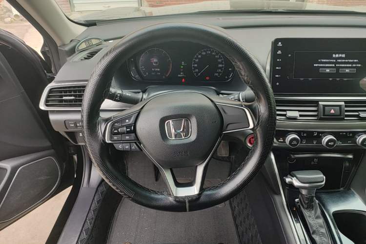 Used Honda Accord 2022 260TURBO Luxury Edition Steering Wheel