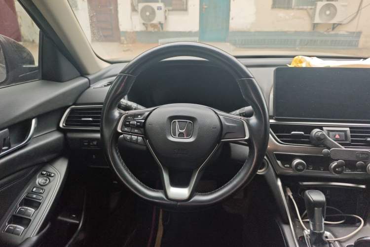 Used Honda Accord 2022 260TURBO Luxury Edition Steering Wheel