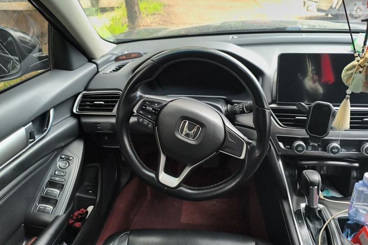 Used Honda Accord 2022 260TURBO Luxury Edition Steering Wheel
