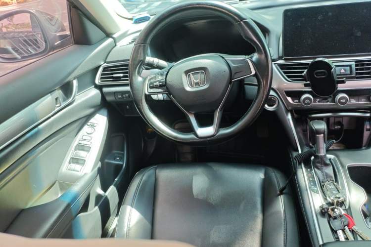 Used Honda Accord 2022 260TURBO Luxury Edition Steering Wheel