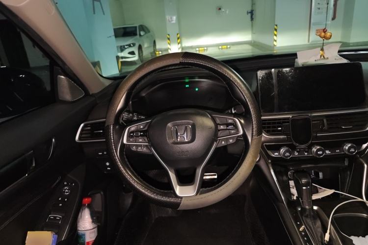 Used Honda Accord 2022 260TURBO Phantom Night · Prestige Edition Steering Wheel
