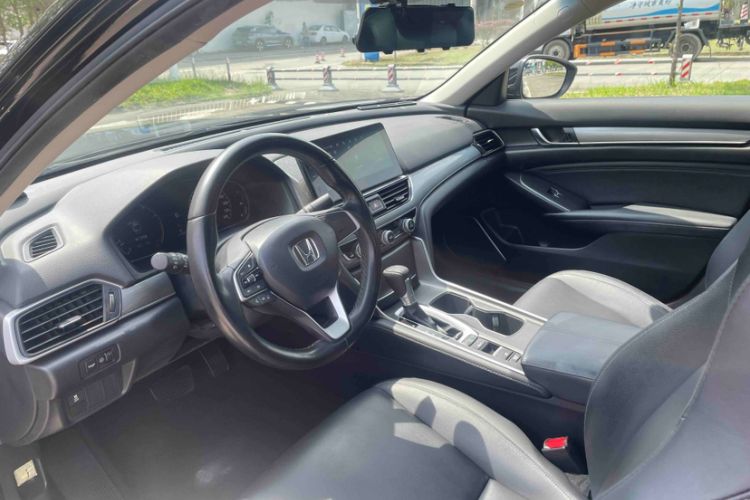Used Honda Accord 2022 260TURBO Luxury Edition Steering Wheel