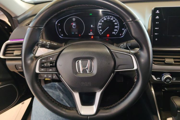 Used Honda Accord 2022 260TURBO Luxury Edition Steering Wheel