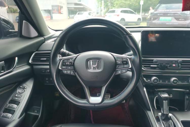 Used Honda Accord 2022 260TURBO Phantom Night · Prestige Edition Steering Wheel