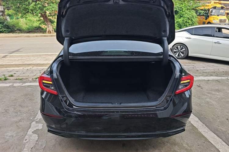 Used Honda Accord 2022 Xing·Hybrid 2.0L Xingling Version Trunk
