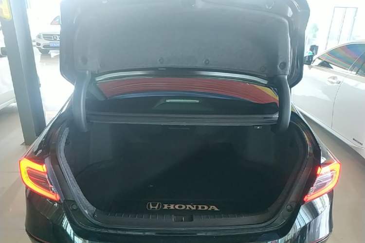 Used Honda Accord 2022 260TURBO Luxury Edition Trunk